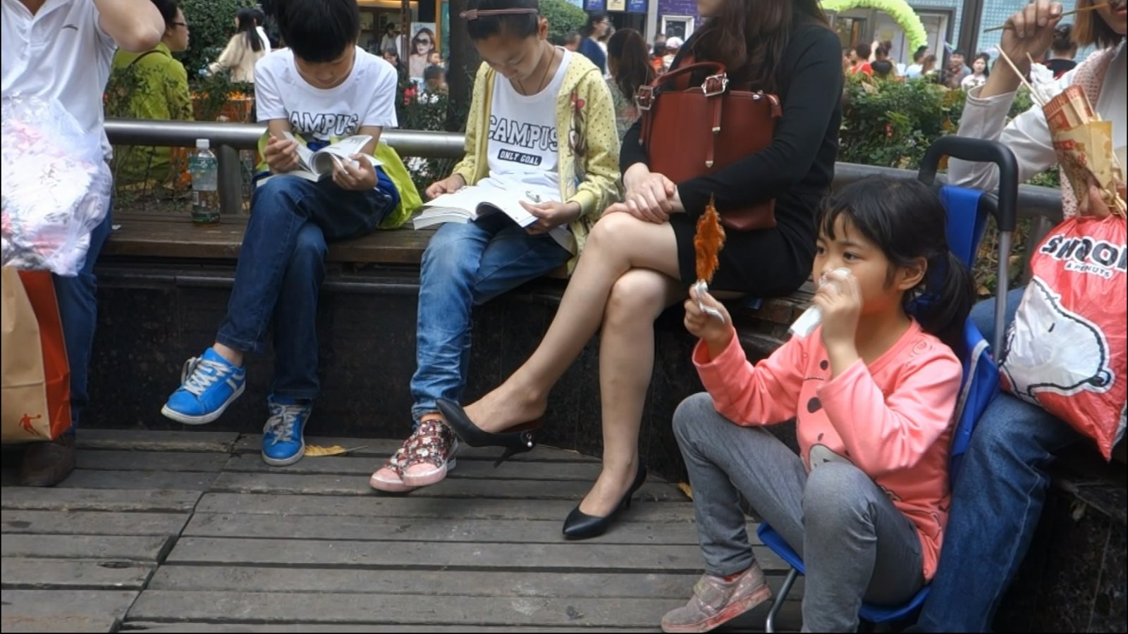 streetsnapdangl[00 00 46][20181129 235319 1]